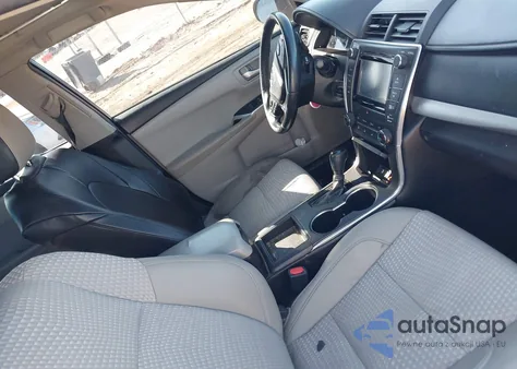 2015 Toyota Camry Se z USA, uszkodzony, nr VIN 4T1BF1FK0FU885674